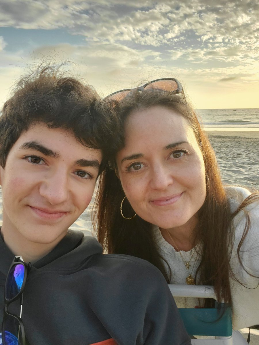 Danica McKellar tweet media