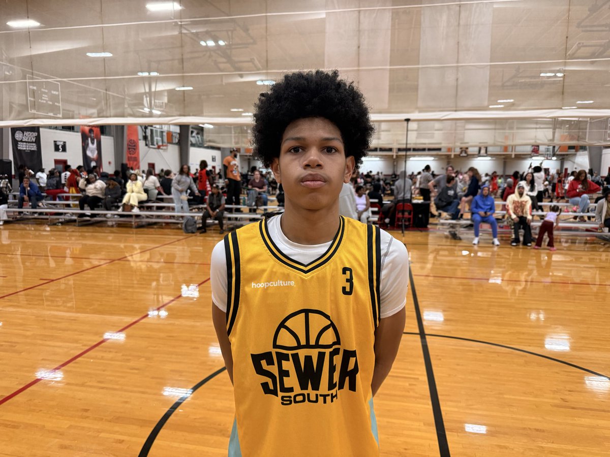 RoseySportsUSA's tweet photo. 2028 PG Sean Lopez continues to show that he’s one of the best scorers in his class. He is a shot creator and a tough shot maker. Sean excels at getting paint touches and making the best play available. He gets it going early and maintains his level of play. https://t.co/pXAOJzdxUY