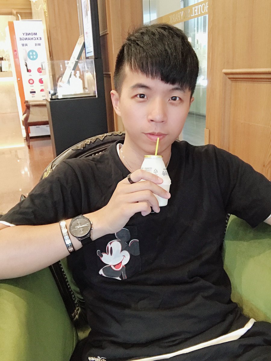 台北小哥哥 tweet media