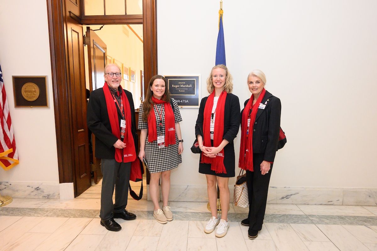 Charles Henderson tweet media