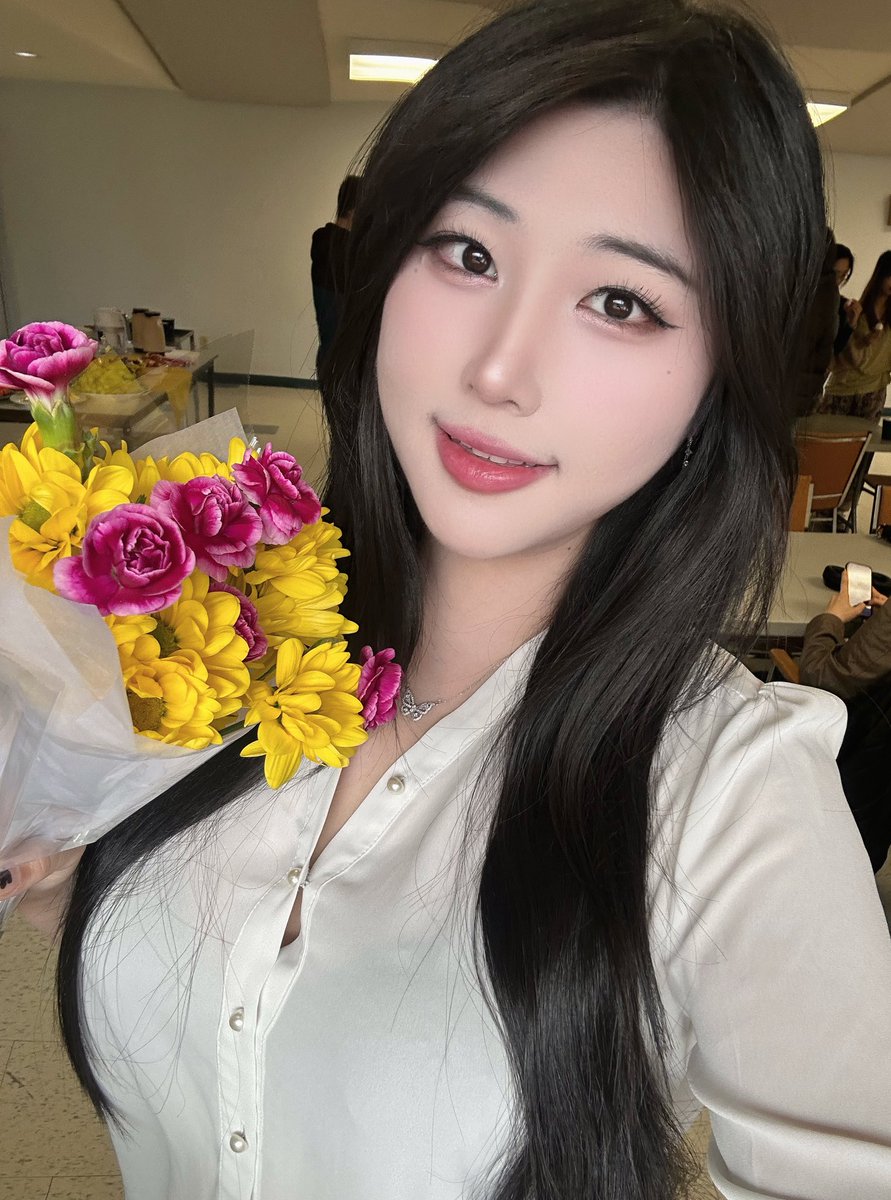 𝐇𝐄𝐋𝐋 헬 tweet media