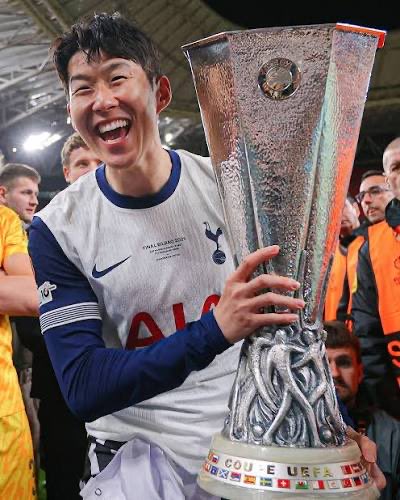 Spurs Fan tweet media