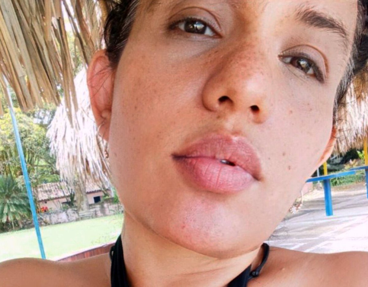 compülsive fücker tweet media