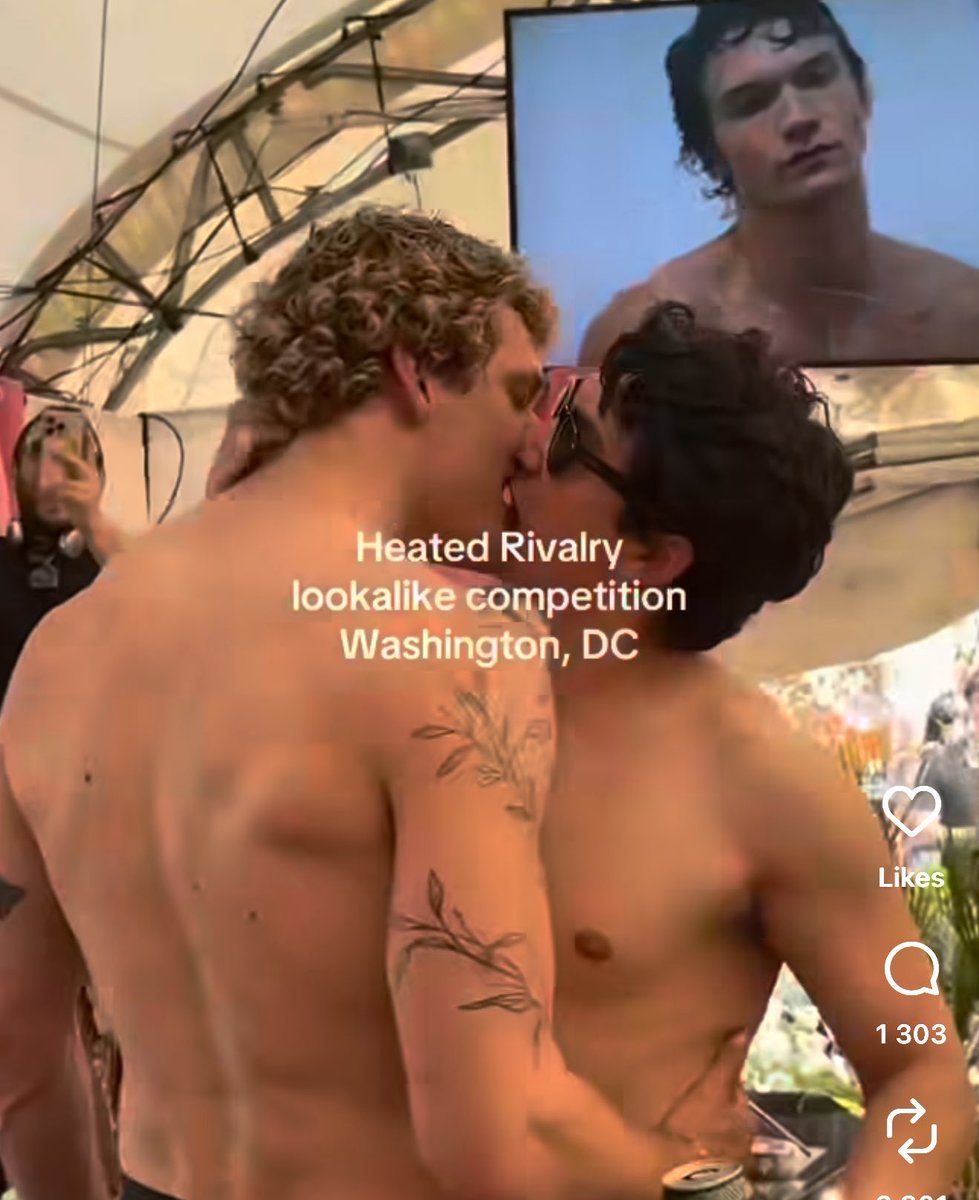 vieโหโก tweet media