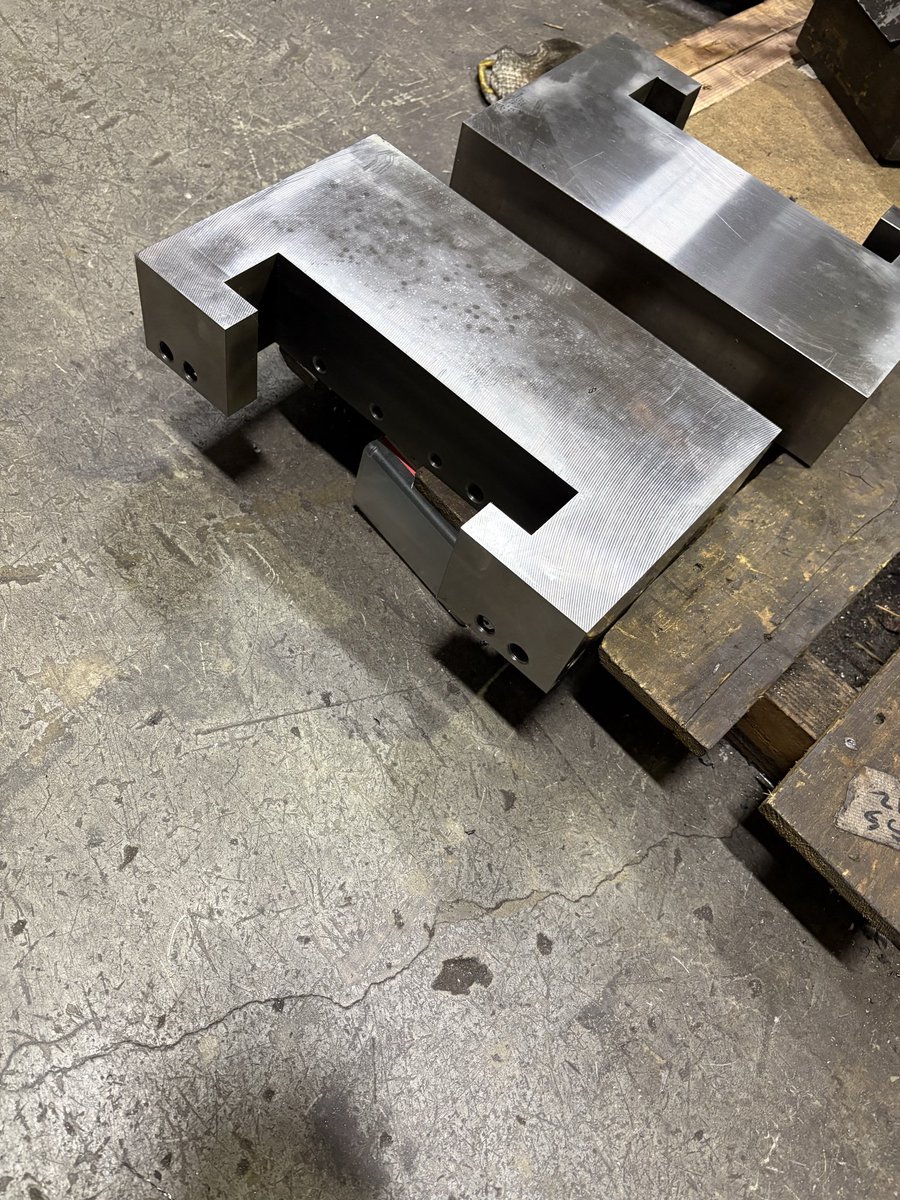 株式会社Vtec ブイテック tweet media