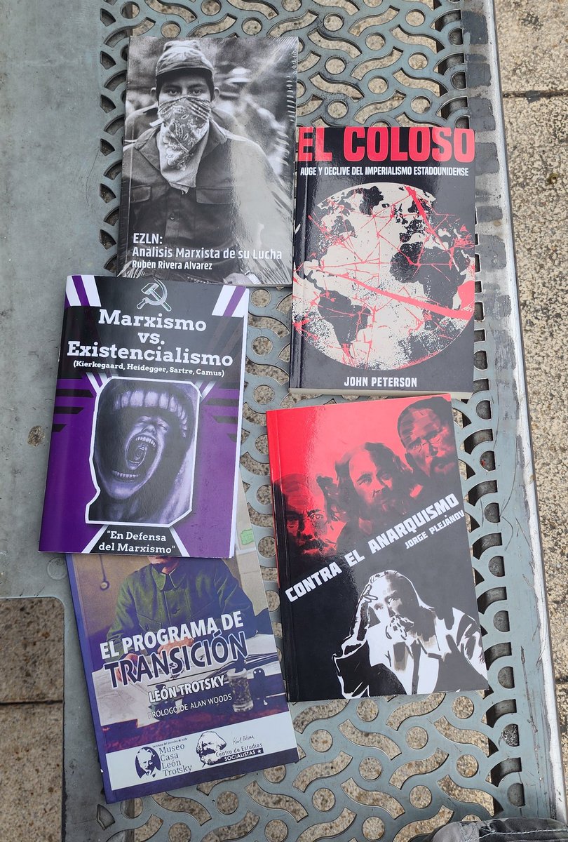 𝕮𝖔𝖒𝖗𝖆𝖉𝖊 𝕺𝖙𝖟𝖎 ☭⛏️ tweet media