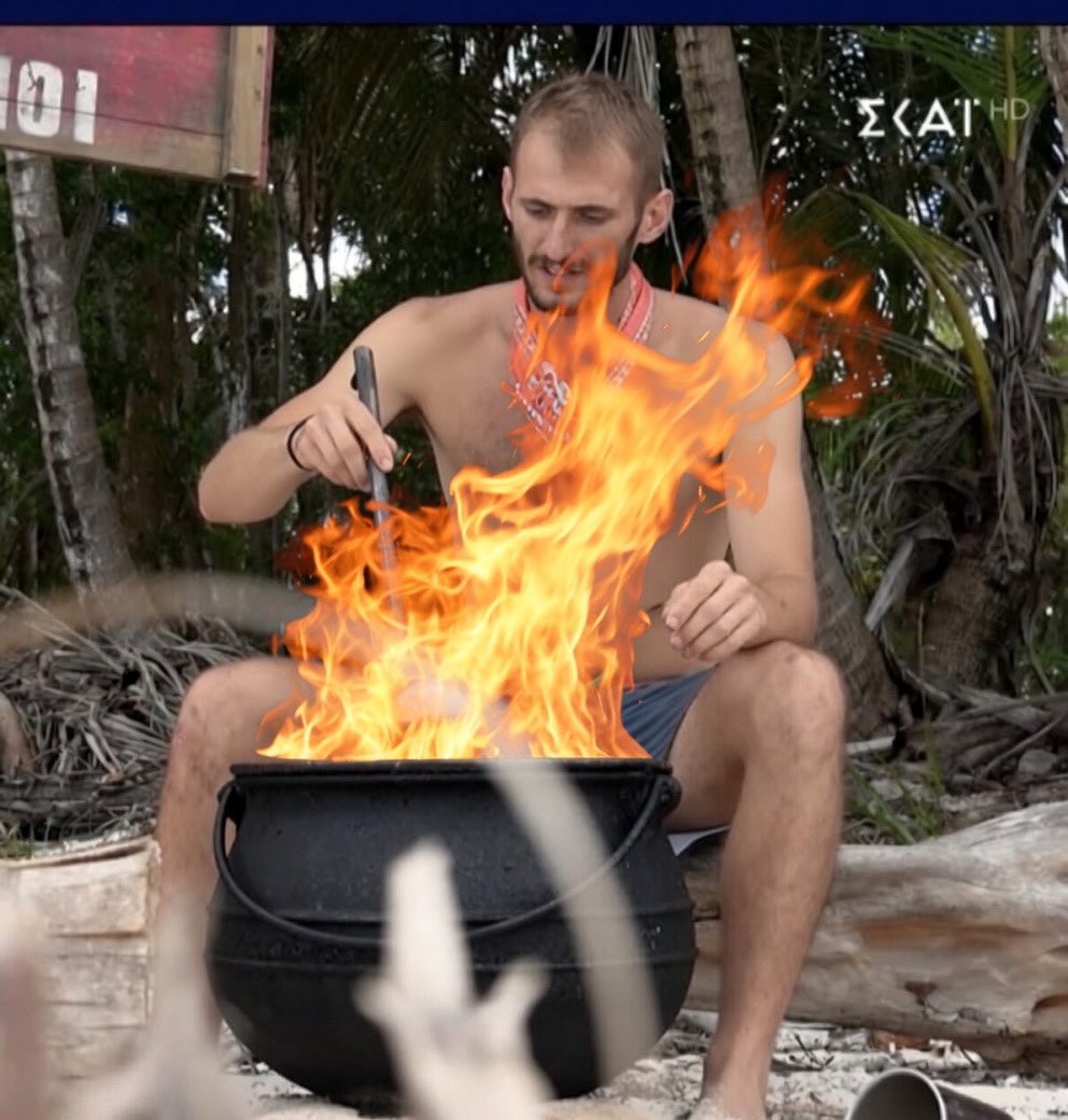 ellie dayneris tweet media