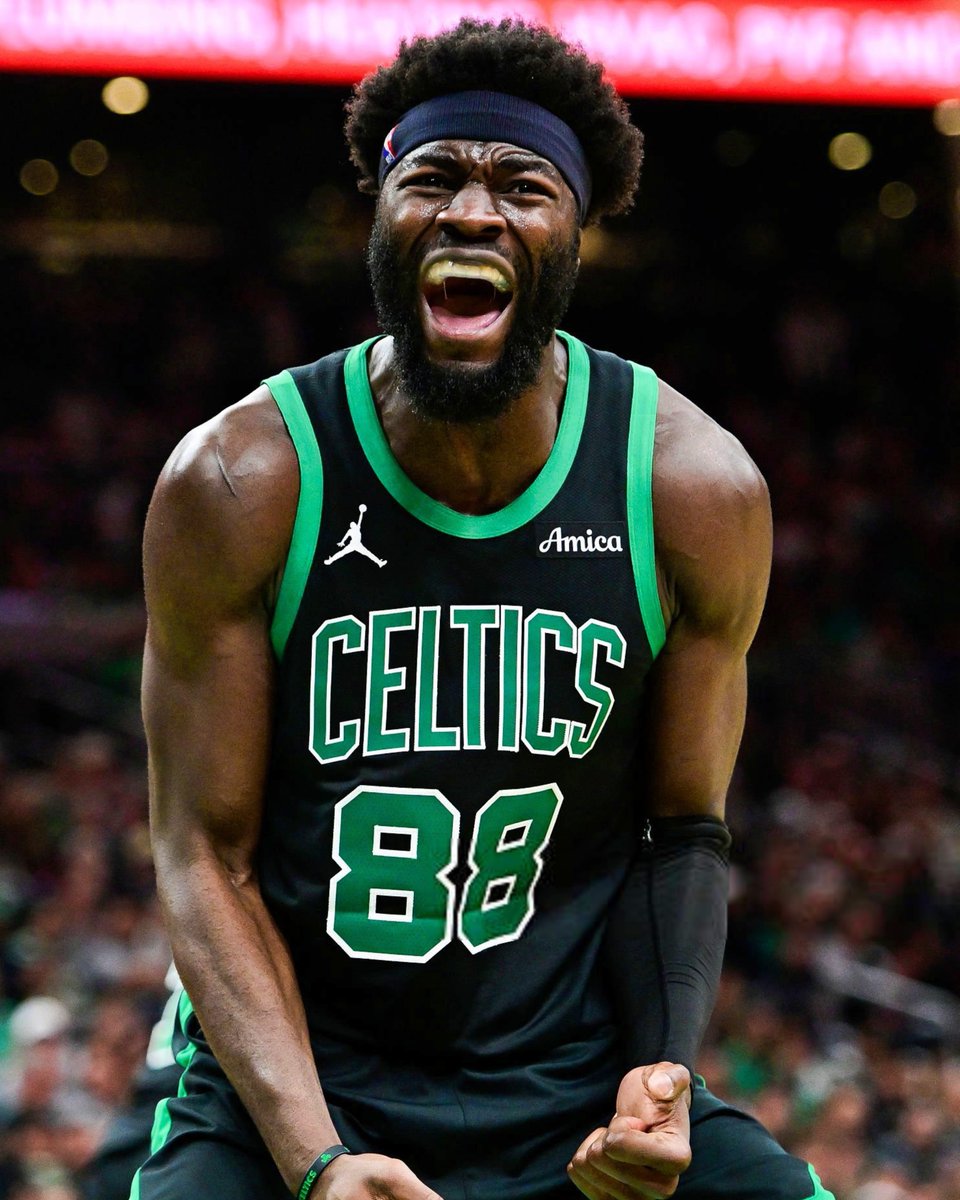 18 PTS, 7 REB, 4 AST, 3 BLK

Neemias Queta brilhou contra os Raptors 😤