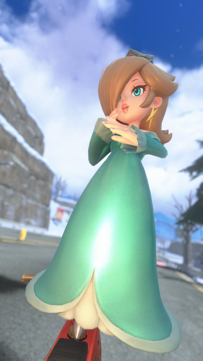 砂に埋まるサンダル tweet media