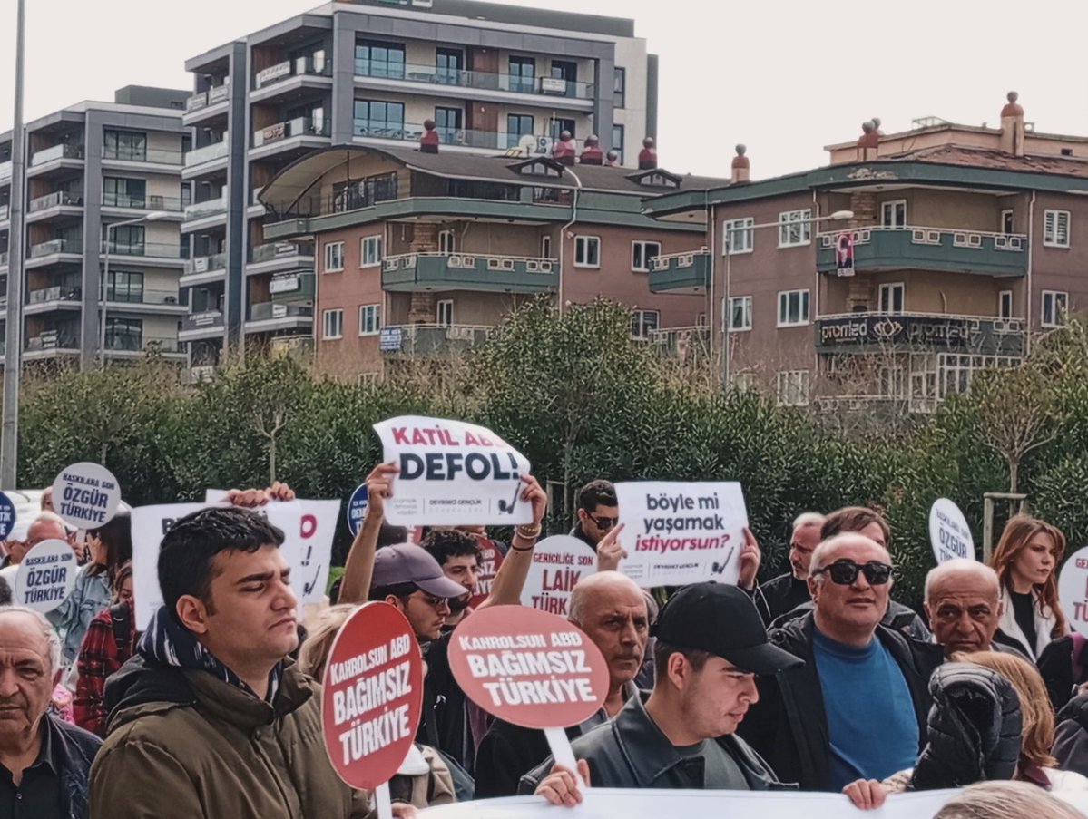 Bursa | Devrimci Gençlik Dernekleri tweet media