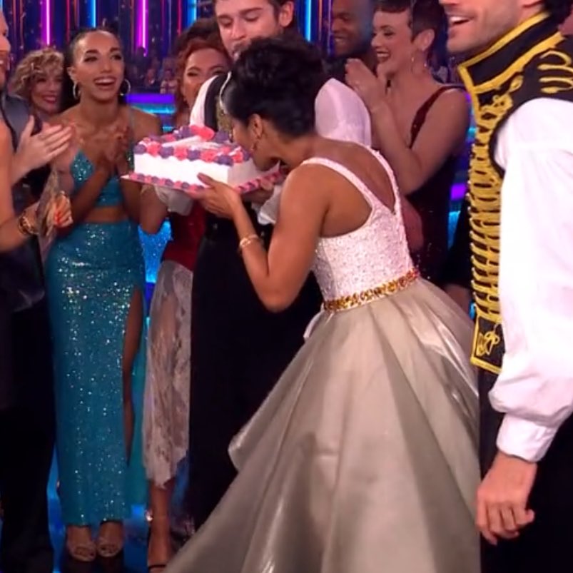 Charlotte ♡ tweet media