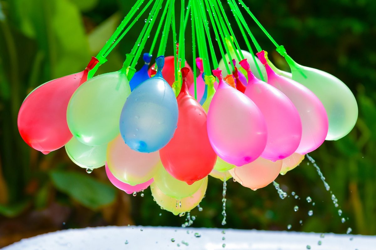 MetamaskBro's tweet photo. theyre like water balloons 😂 https://t.co/rQ24ofQMkB