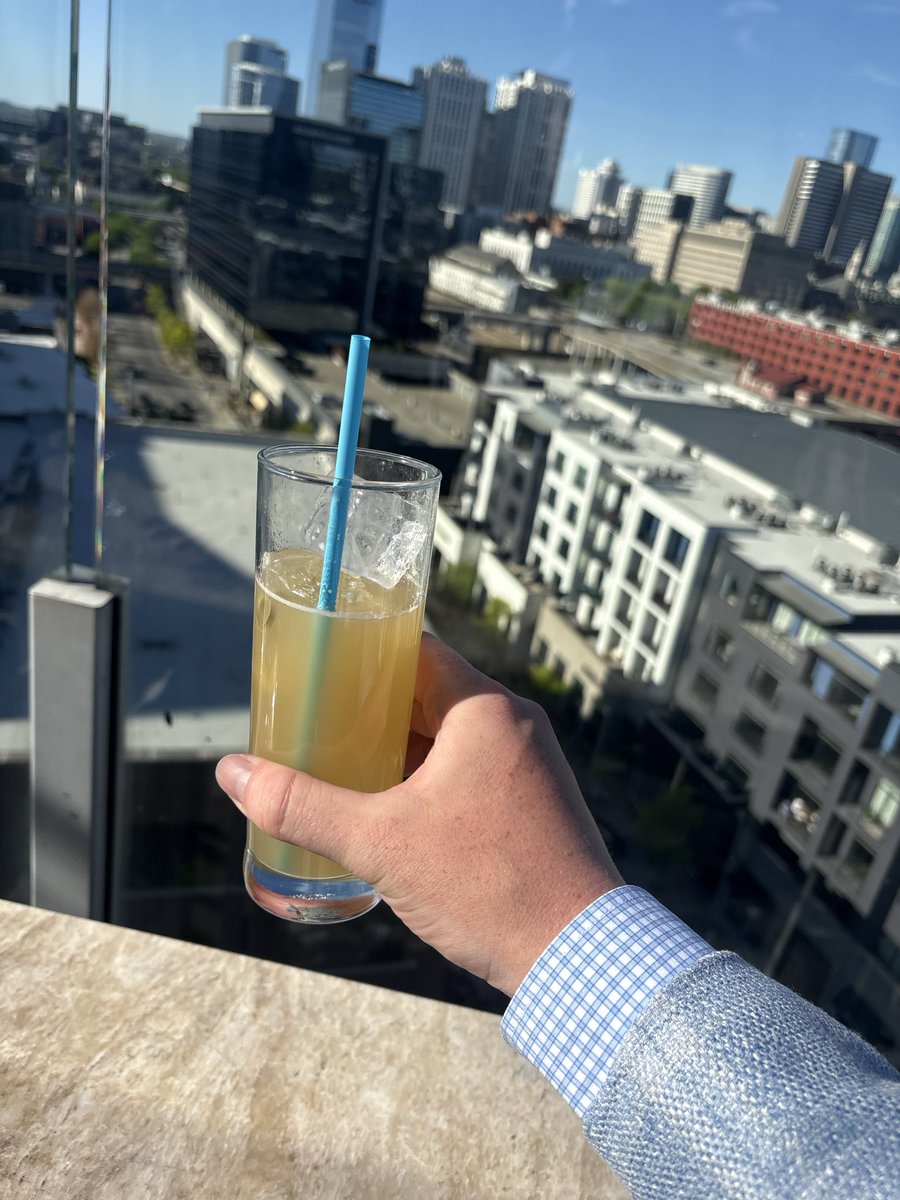 KamalasToez tweet media