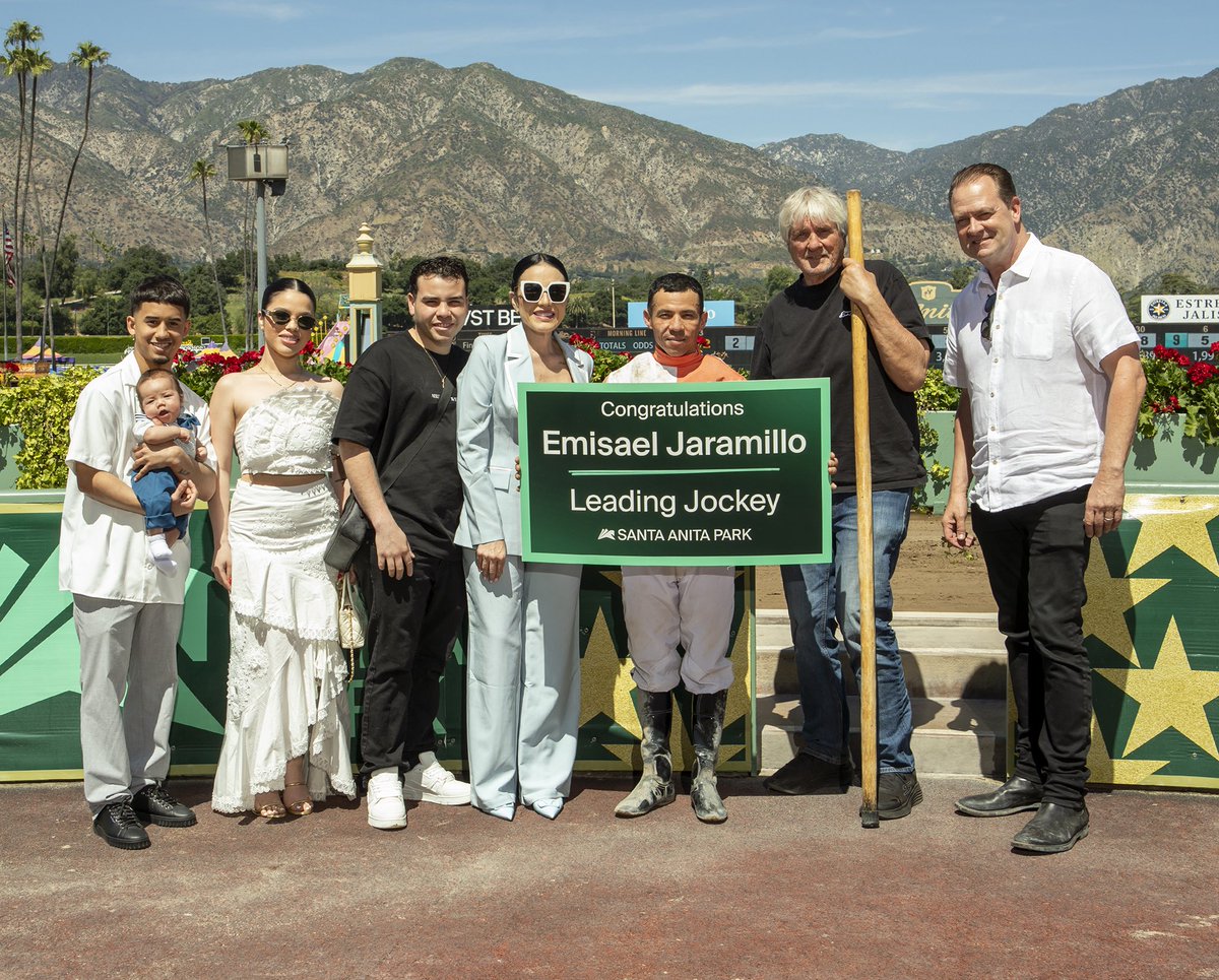 Santa Anita Park tweet media