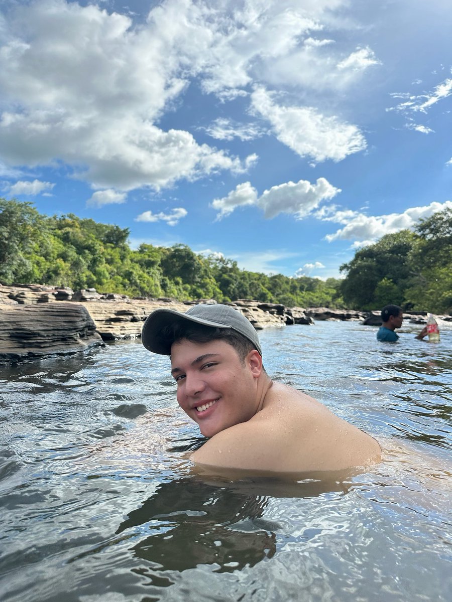 luís felipe tweet media