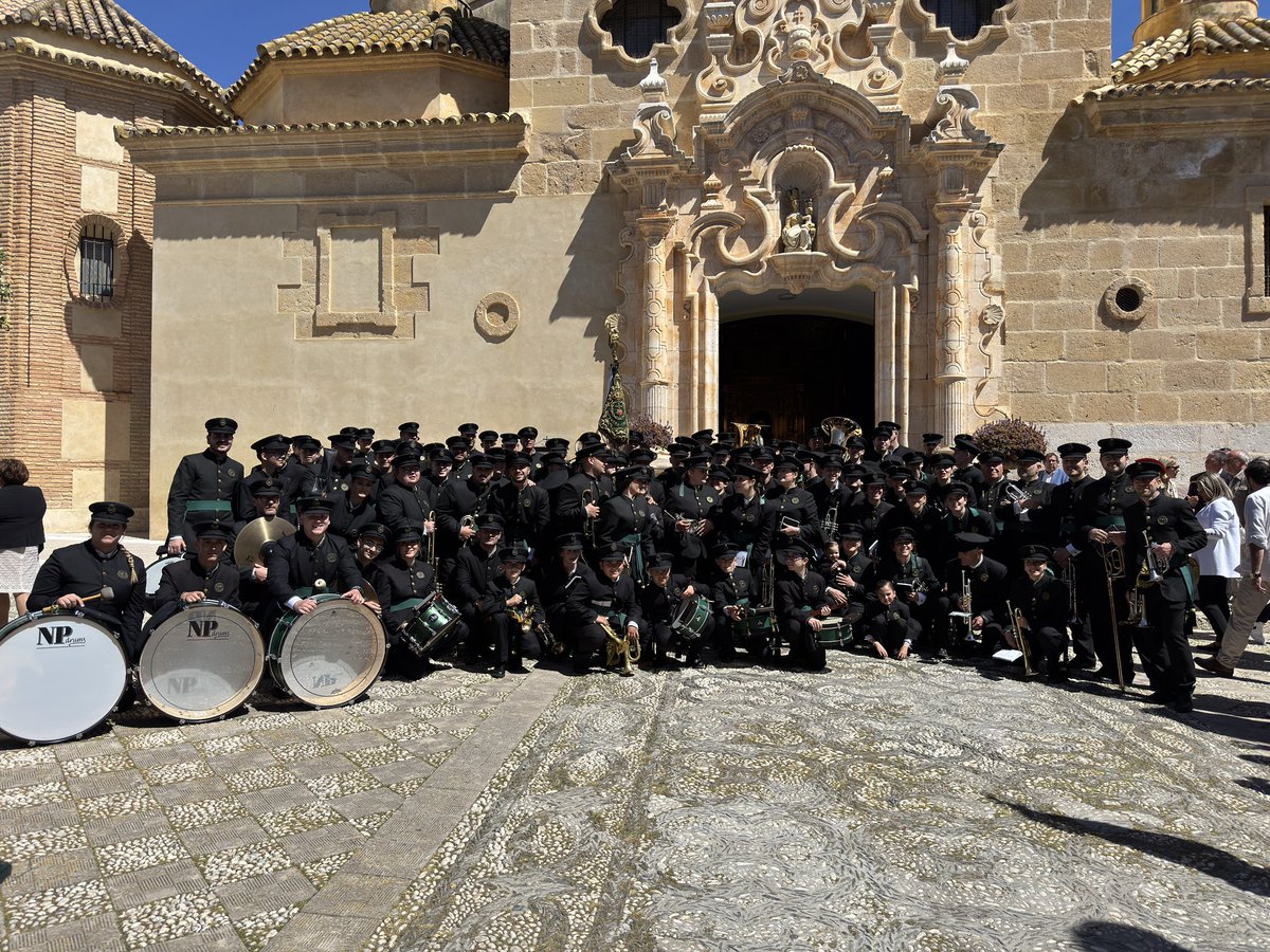AmVeracruzCamp's tweet photo. ✨Finalizó la Semana Santa 45 de nuestra banda… 45 años de historia no se escriben solos, 𝐆𝐑𝐀𝐂𝐈𝐀𝐒 a cada uno de nuestros componentes y a todos aquellos que pasaron por nuestras filas. https://t.co/Kl2YSy4z2g