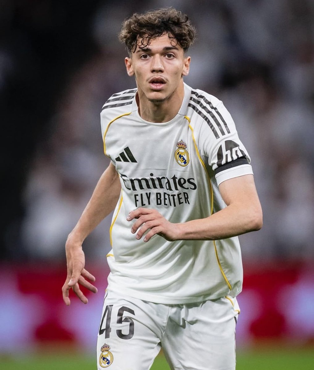 Insider Real tweet media