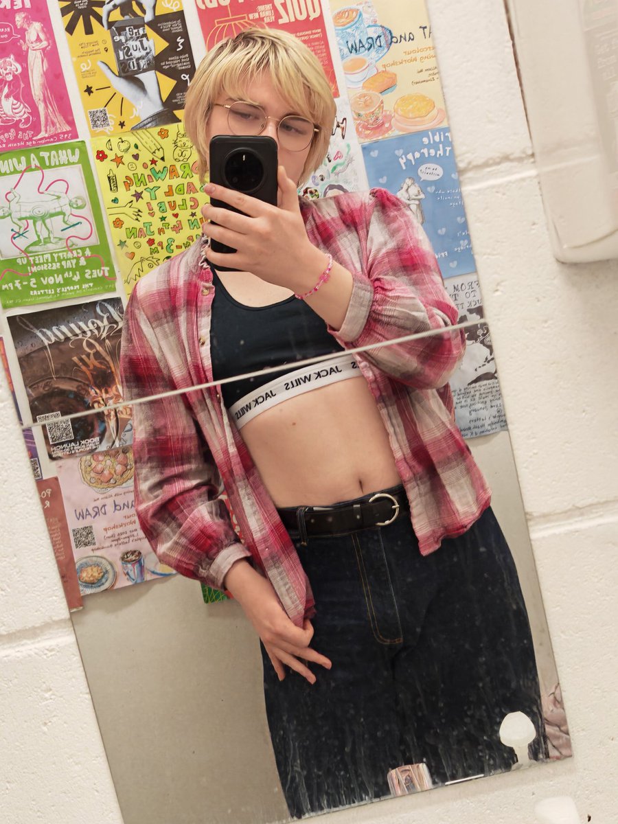 Sammy 🌷ΘΔ tweet media