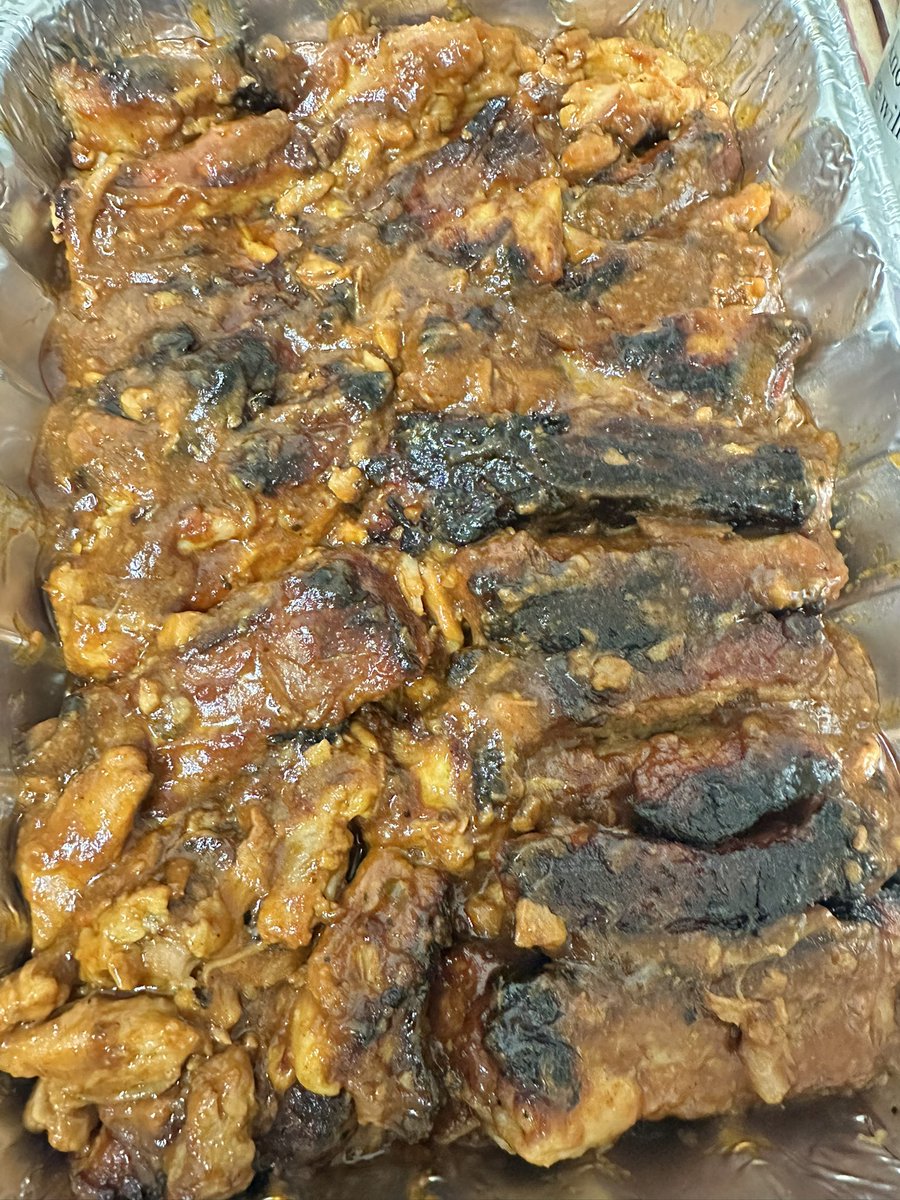 DaniHealz333's tweet image. ✨🥰🥰🥰✨Easter Meal✨Ribs, Gandule Rice, Potato Salad, &amp;amp; well done Cake🤣🤣🤣…I done burnt the cake🤦🏻‍♀️ #Easter2026 #Linner #Lunch #Dinner #Fyp