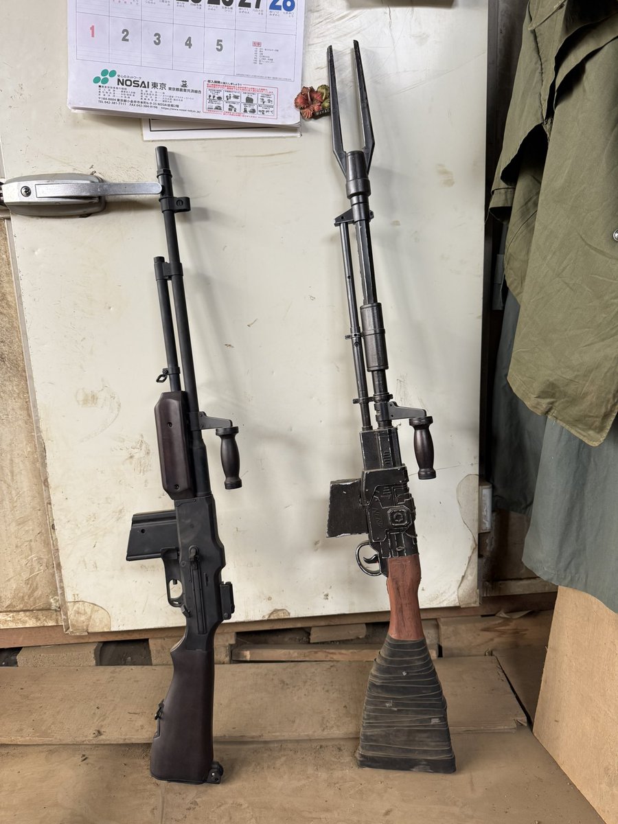 銃槍の烏骨鶏 tweet media