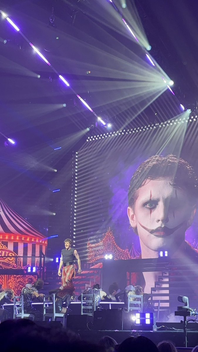 ℳ𝒶𝓇𝒾𝓃𝑒 🍎🏹 tweet media