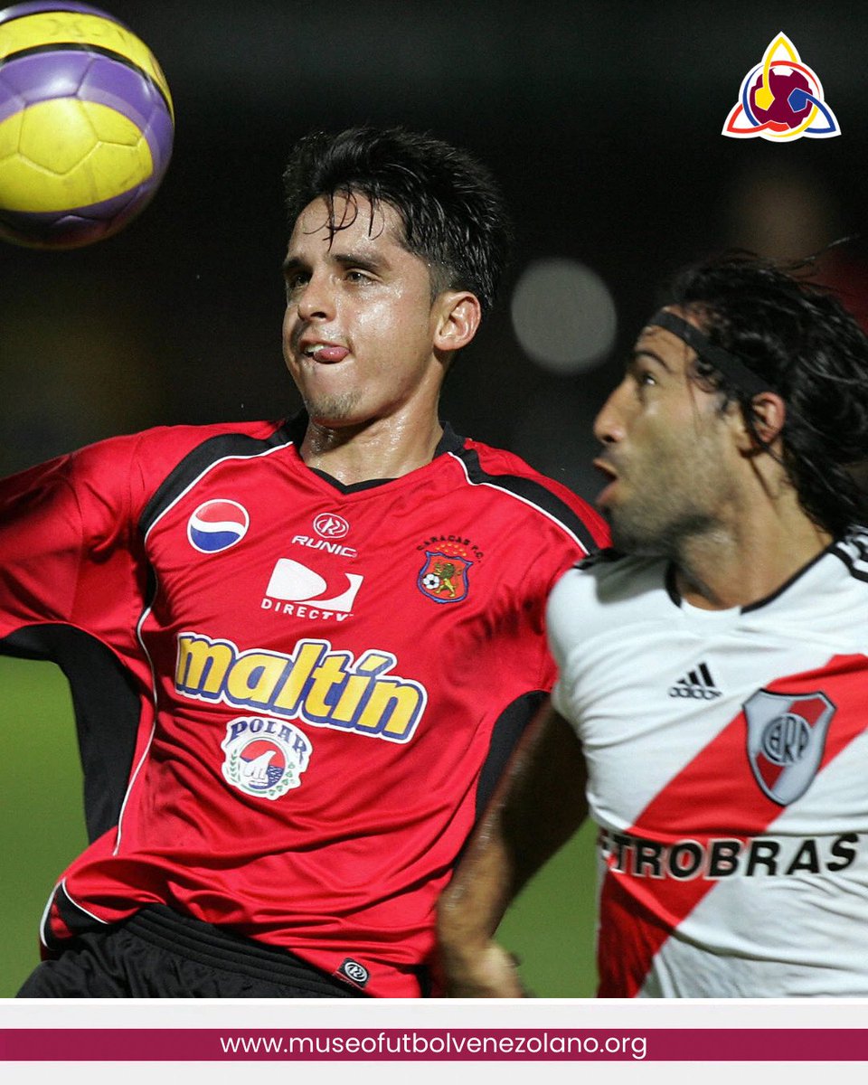 Tal día como hoy, pero hace 19 años 🔴.

Caracas FC derrota 3-1 a River Plate en la fase de grupos de la Copa Libertadores 2007, en el Estadio General Santander de Cúcuta, logrando su primera victoria sobre el histórico campeón argentino.

#FutVE #CaracasFC #CopaLibertadores