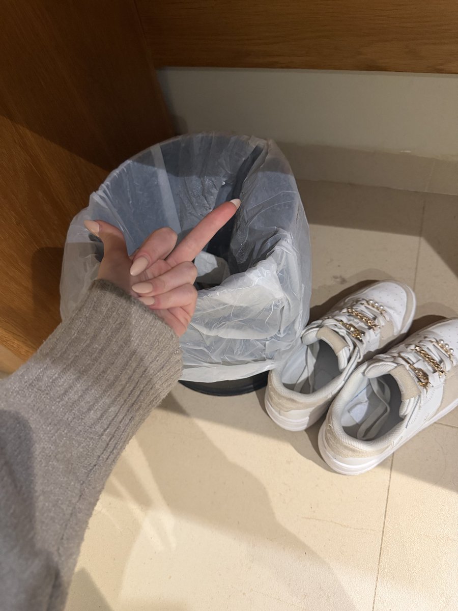 Lady Lisa tweet media