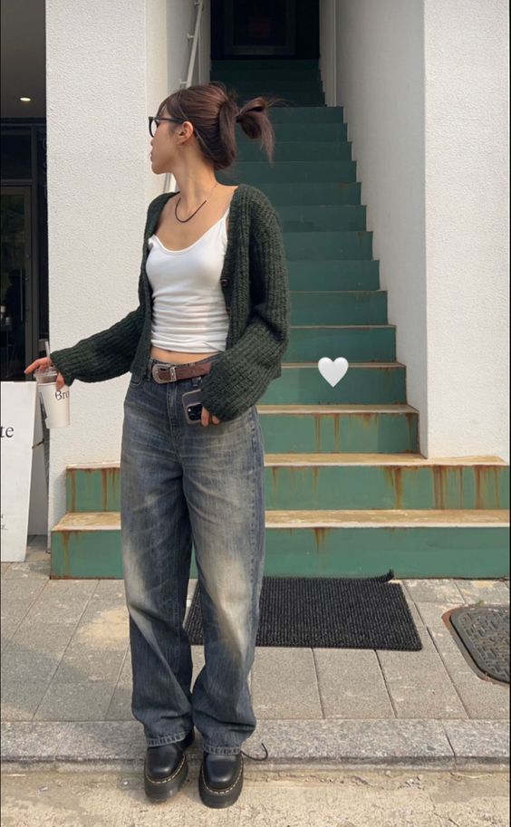 how does pinterest see you?

• pop singer
• tattoo
• nails
• outfit