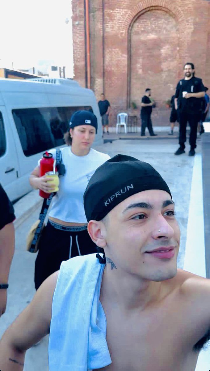 lola | tr4 & nn5 tweet media