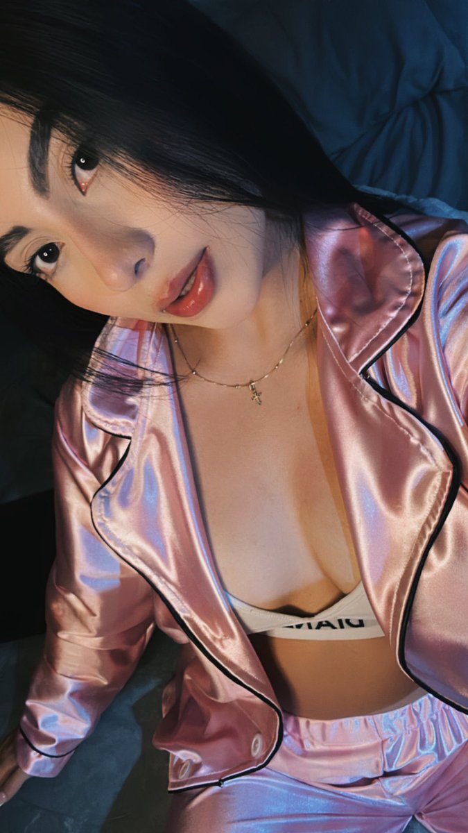 Anaïs Ta Muse😍❤️ tweet media