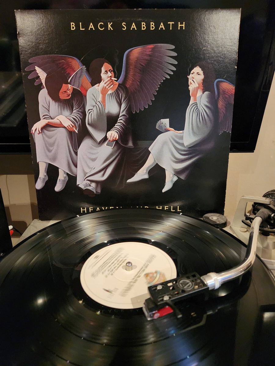 SpinVinyl1's tweet image. Black Sabbath made a major comeback with Ronnie James Dio and this album, Heaven And Hell. So many bangers here. A really great record from front to back. 

Happy Easter everyone!

#BlackSabbath #HeavenAndHell #vinylrecords