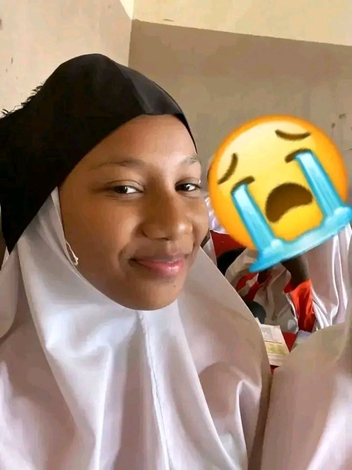 ibrahimmusa0001's tweet photo. Innalillahi wa inna ilaihi raji’un
Wata daliba ta Zenith International Academy, Maiduguri ta rasu sakamakon stray bullet a UMTH Quarters. Allah ya jikanta da rahama 🤲
Muna kira ga hukumomi su dauki mataki don hana irin wannan sake faruwa.
#PrayForher #Innalillahi #JusticeForHer https://t.co/KEfFQstPEI