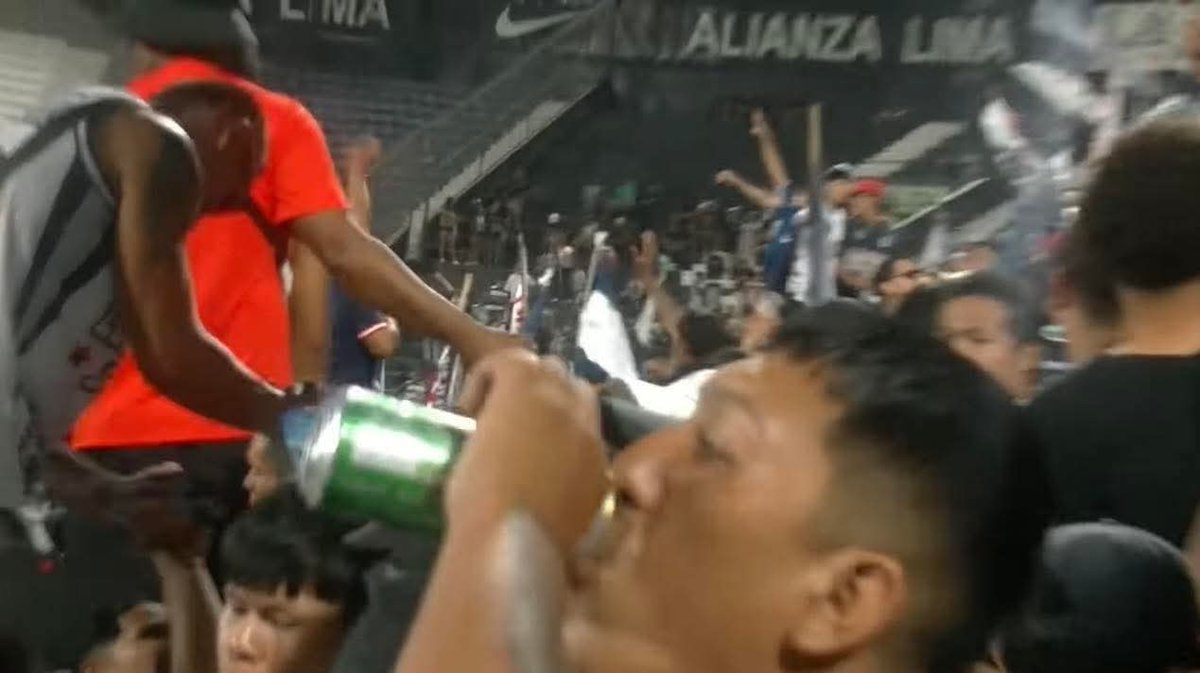 Cual va ser la sanción para lo ocurrido en el estadio de alianza Lima y para las personas responsables.

Hay 2 personas mas en UCI.