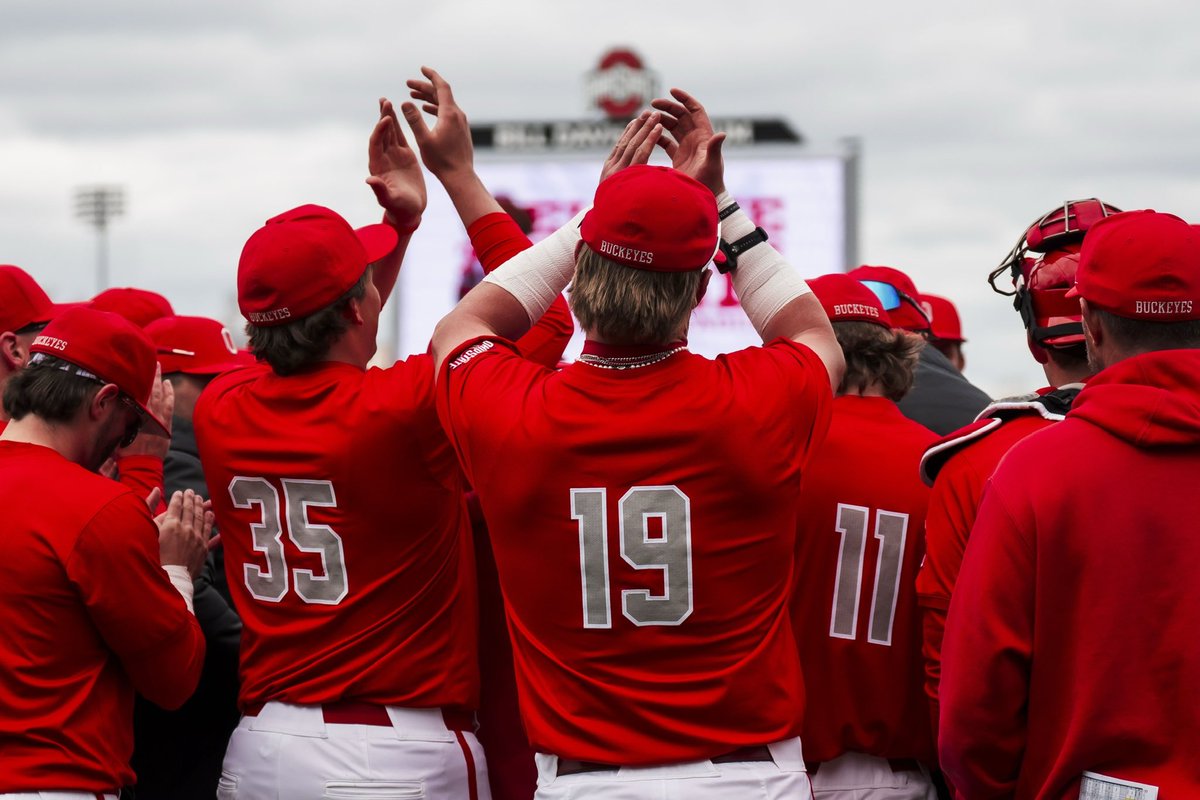 OhioStateBASE's tweet photo. Another great weekend with Buckeye Nation 😎

#GoBucks https://t.co/jB6bC2OWuP