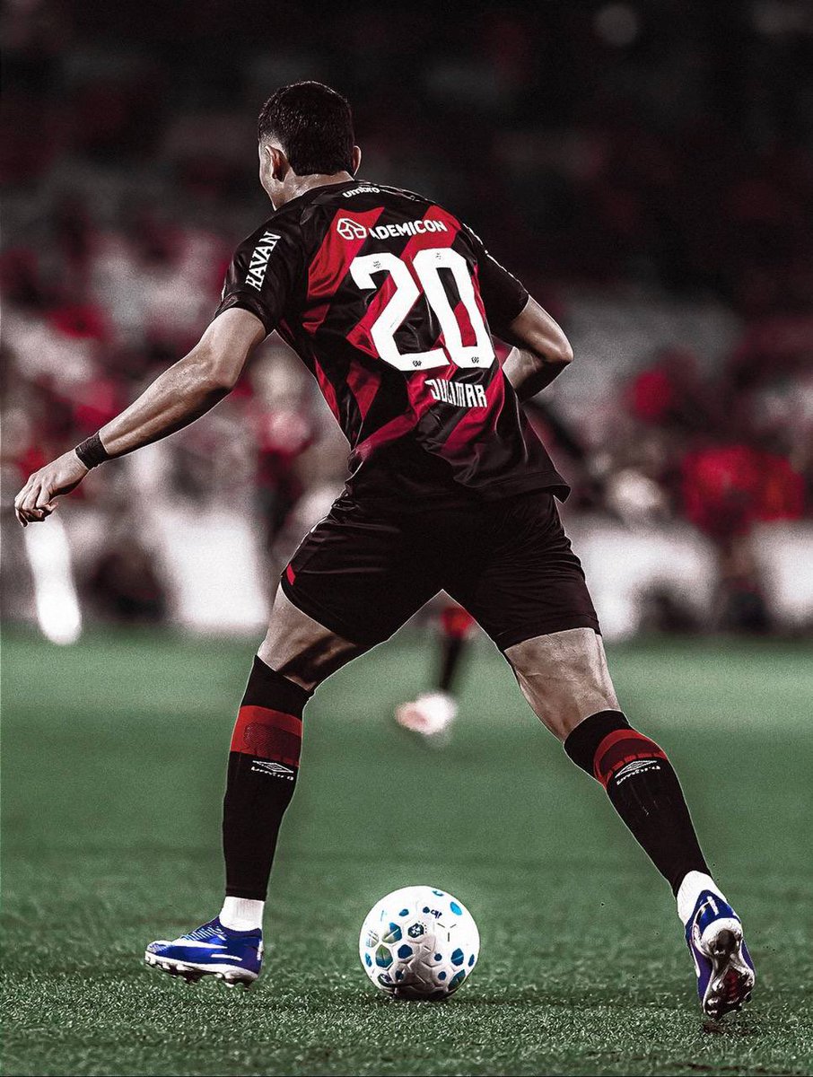 Michel Toti tweet media