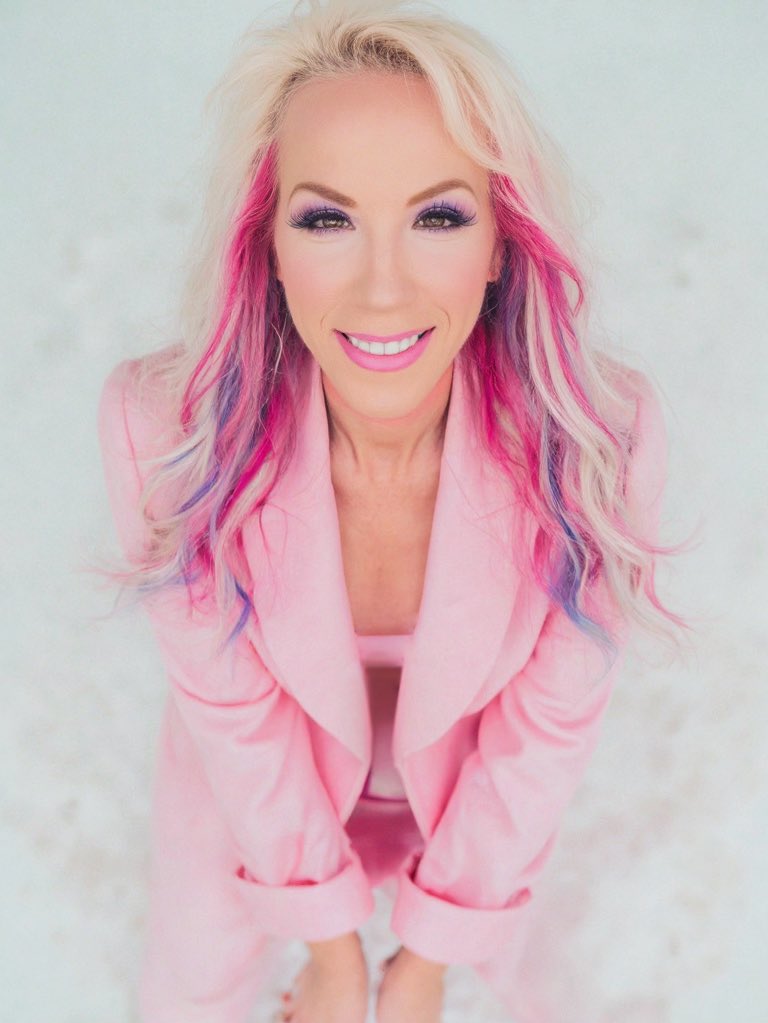 Annie Lobert tweet media