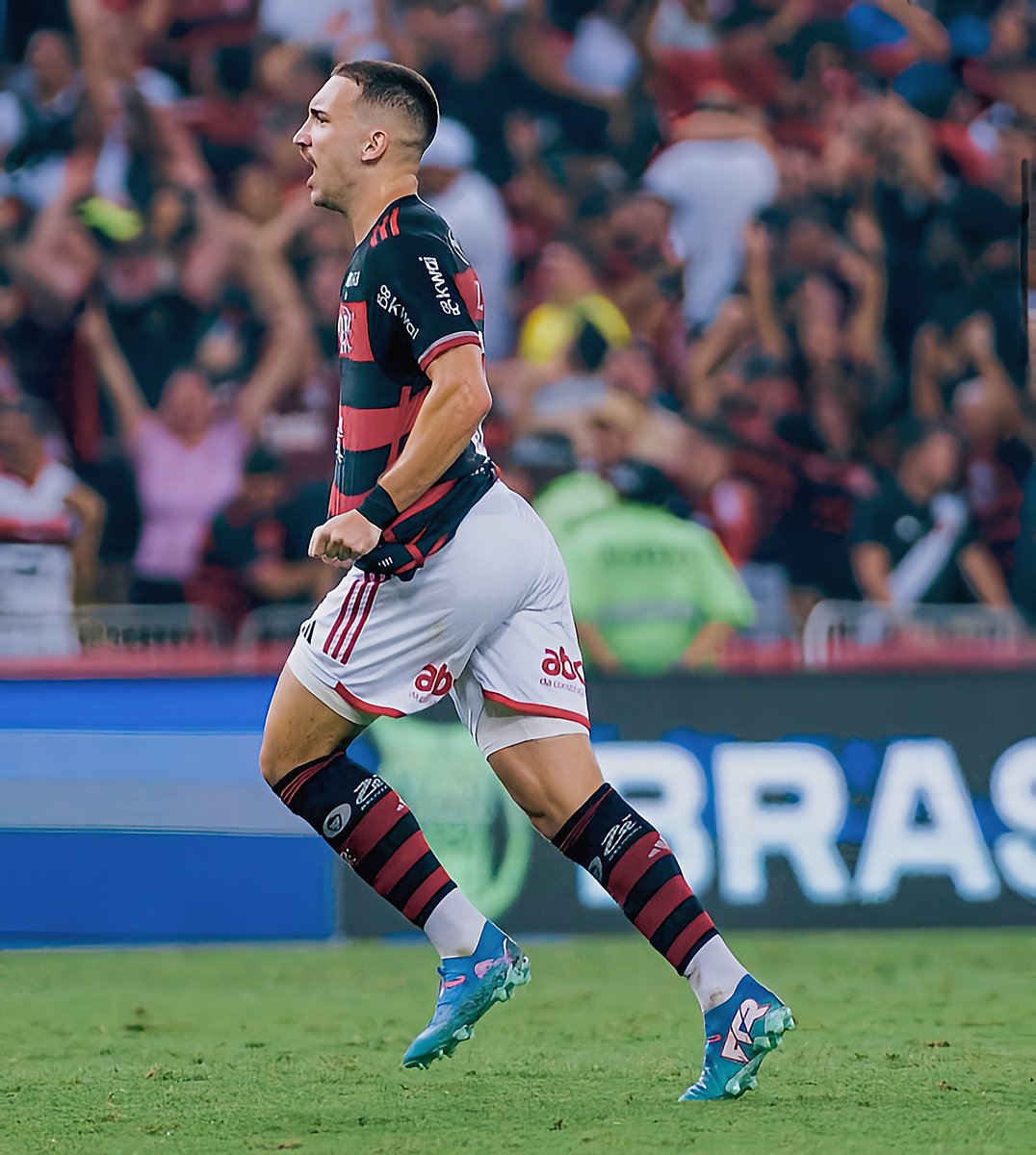 gostosos no futebol tweet media
