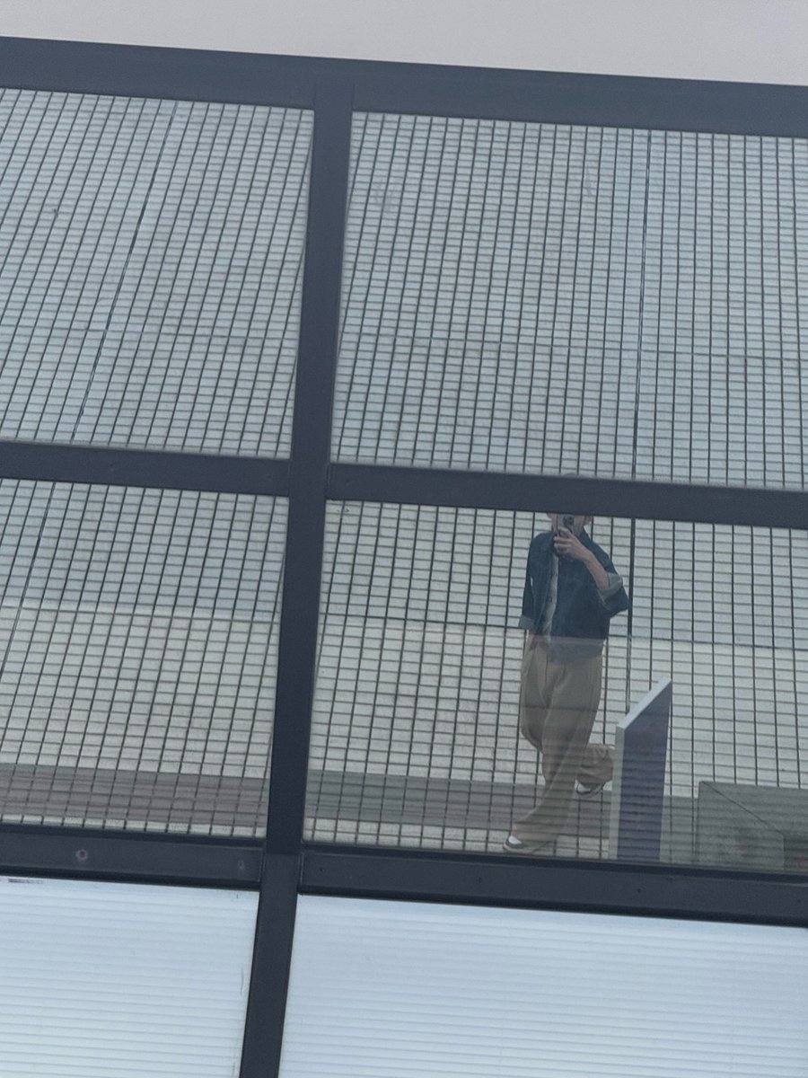 andTEAMluneGBL's tweet image. 🌐 [WEVERSE] 260406
       #JO Post 🍚

"🌸"

🔗weverse.io/andteam/artist…

#andTEAM_JO #앤팀
@andTEAM_members