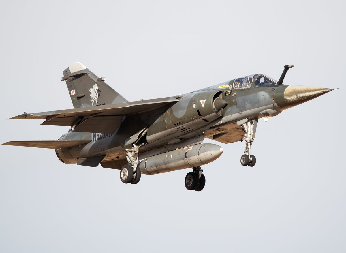 619_Aviation's tweet image. ATAC32 x2 Mirage F-1s pulling into Luke AFB after some BFM out near the BMG range.
#atac #lukeafb #miragef1 #mirage