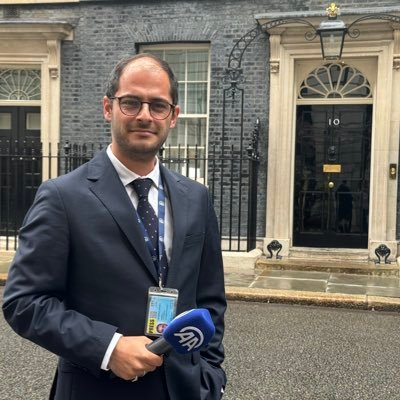 JournalistsTB's tweet photo. Behlül Çetinkaya,London Correspondent of @anadoluagency, has been selected to receive the Investigative Journalist Award in recognition of his outstanding coverage of international developments &amp; his significant contribution to journalism through his reporting from #London https://t.co/PDBvn1p0aT