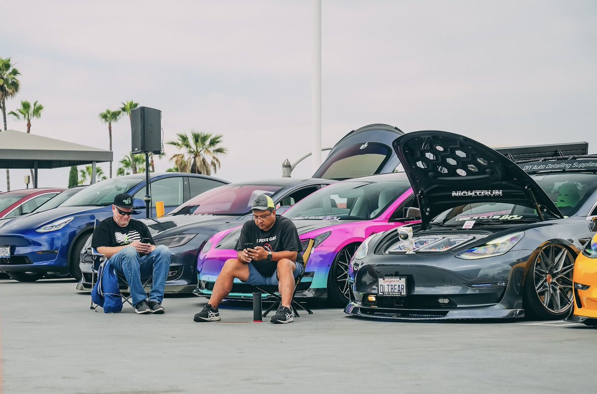 F the Pump tweet media