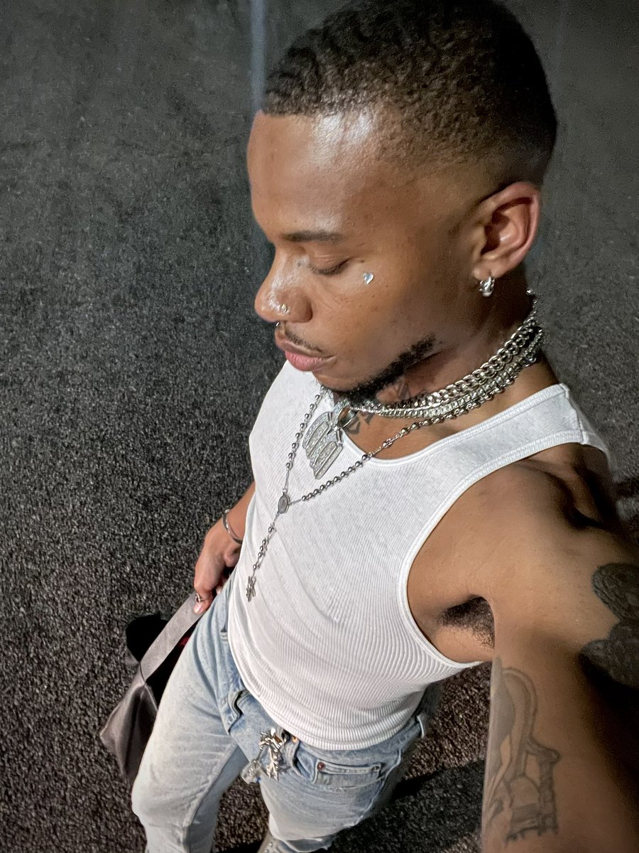 DONNIE DARKO 🧛🏽 (@dark0digital) on Twitter photo 