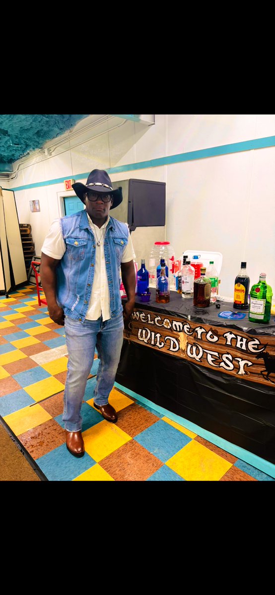 coachcordova's tweet image. Congrats to My Father &amp;amp; His Gorgeous Bride #Country🤠Wedding #HEATT🔥