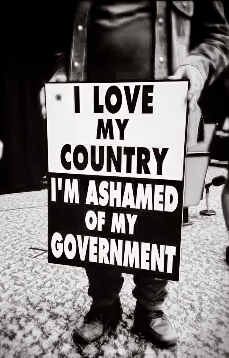 Christopher Webb tweet media