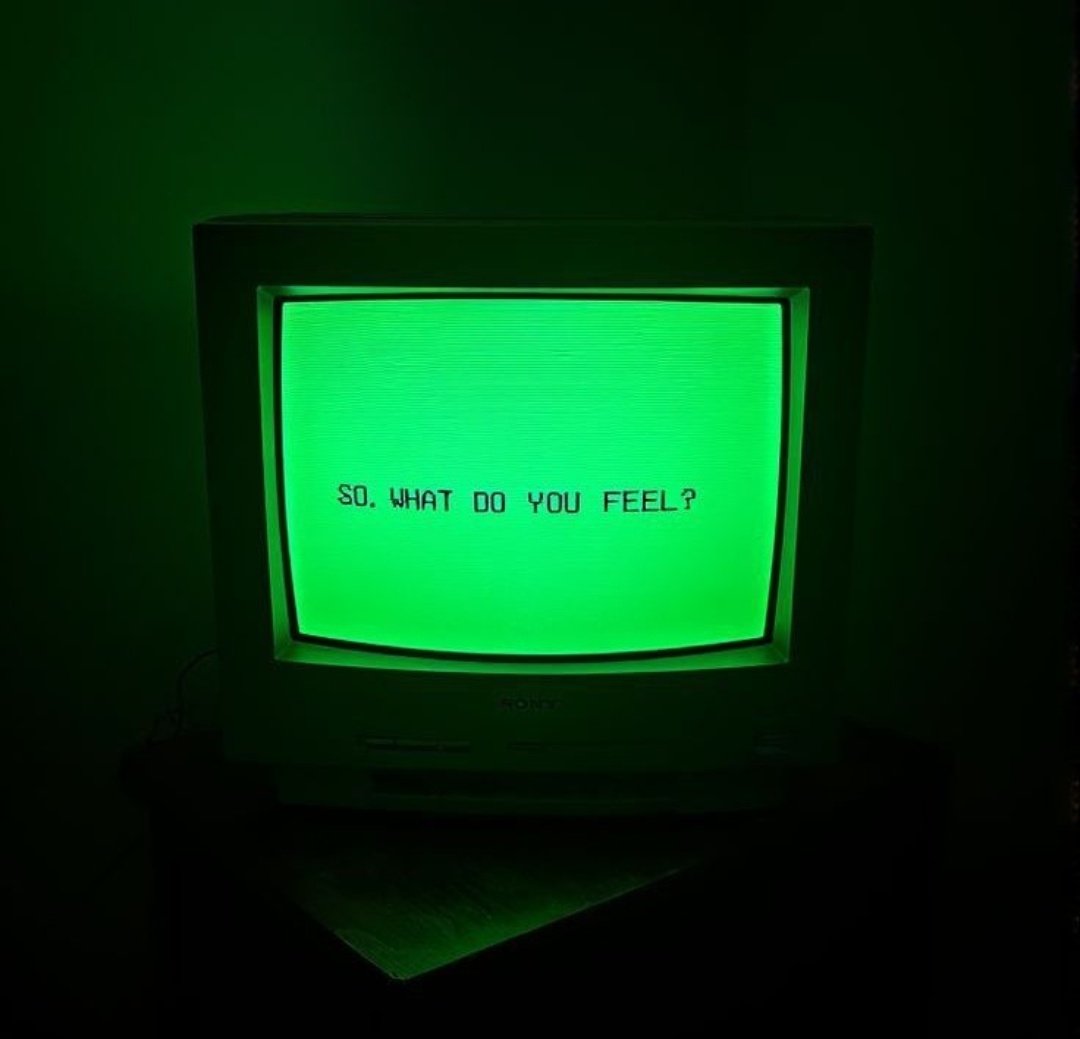 Mini Archillect tweet media