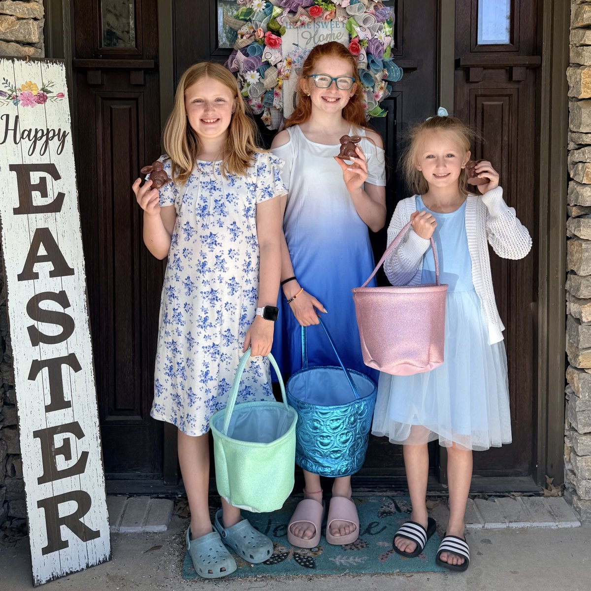 CoachBrotherton's tweet image. Happy Easter!!!
#Thankful
#HeIsRisen