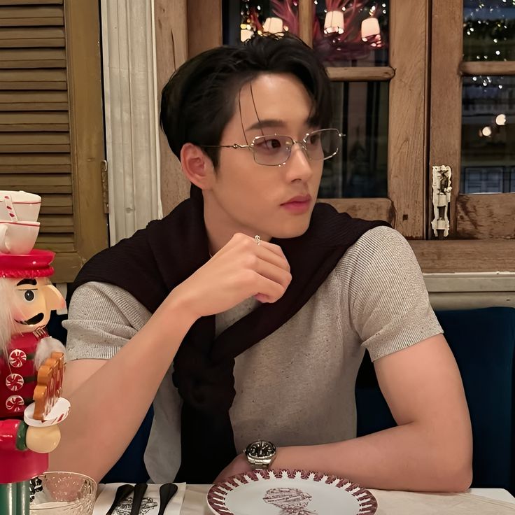 lara🎸🦈 You Maniac tweet media