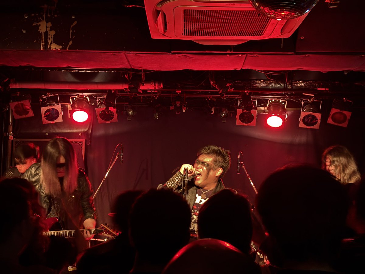 tsukada1234 tweet media