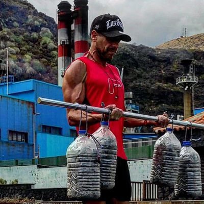 HARRY C. tweet media