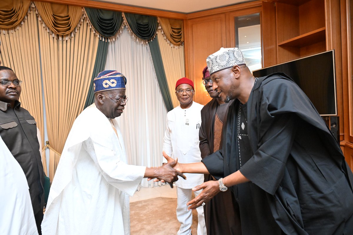 KatsinaStateNg's tweet photo. BUILDBEYOND2027: Setting the Record Straight on Governor Radda’s Remarks

Clarifying Gov. Dikko Radda’s Remarks – A Rebuttal to Spin Doctors and Opposition Mischief Makers

By Prof Mohammed Al-Amin, DG BuildBeyond 2027 Movement....

Read more: https://t.co/rHtbNbi5tQ https://t.co/fWDOULBel5